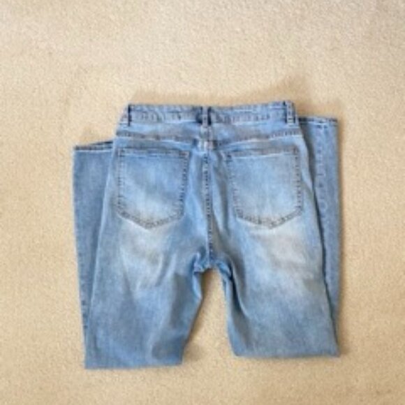 Cali Jeans - Picture 5 of 6